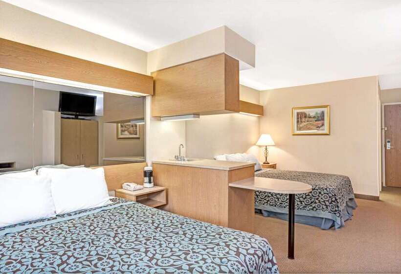 호텔 Days Inn By Wyndham Sturbridge