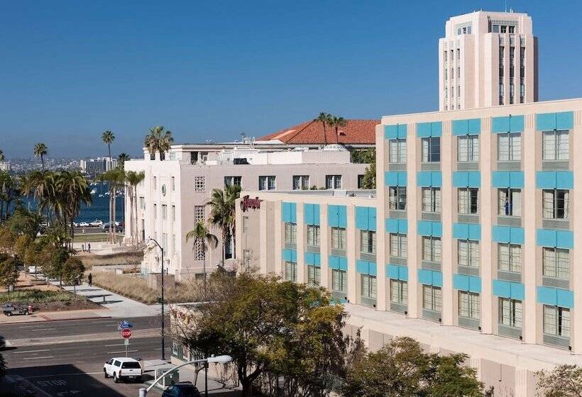 هتل Hampton Inn San Diego Downtown