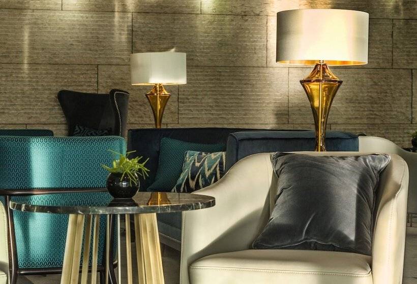 هتل Intercontinental Warszawa, An Ihg