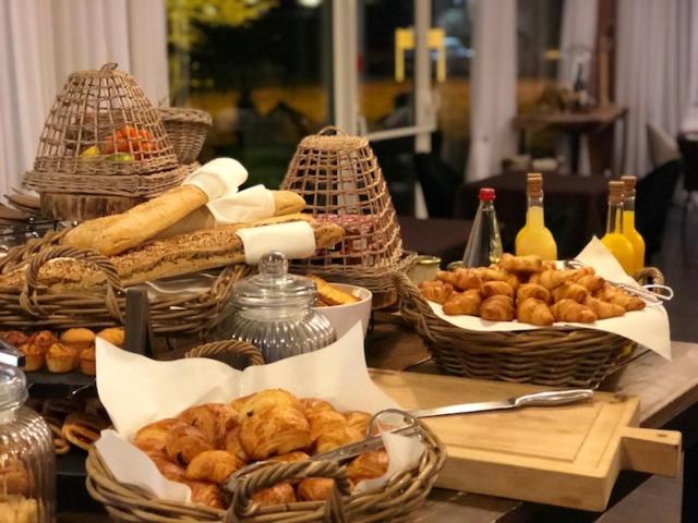 בית מלון כפרי Logis Des Sittelles