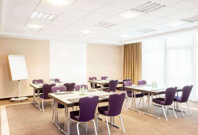 호텔 NH Dusseldorf City Nord