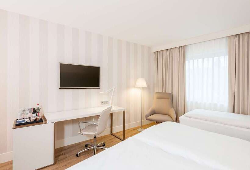 호텔 NH Dusseldorf City Nord