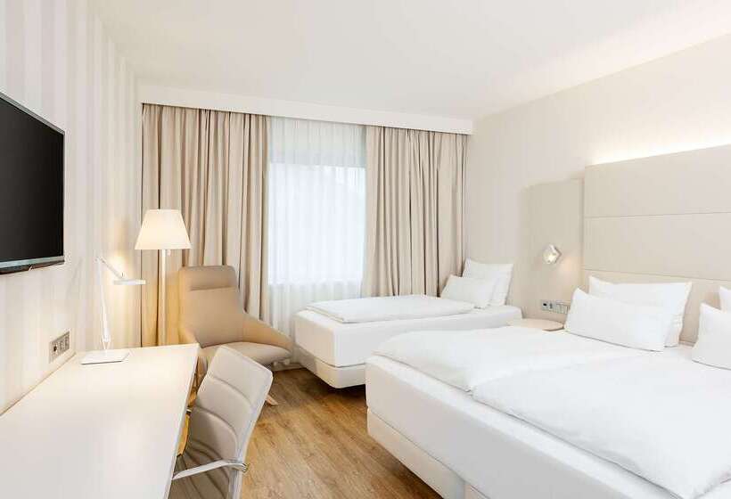 호텔 NH Dusseldorf City Nord