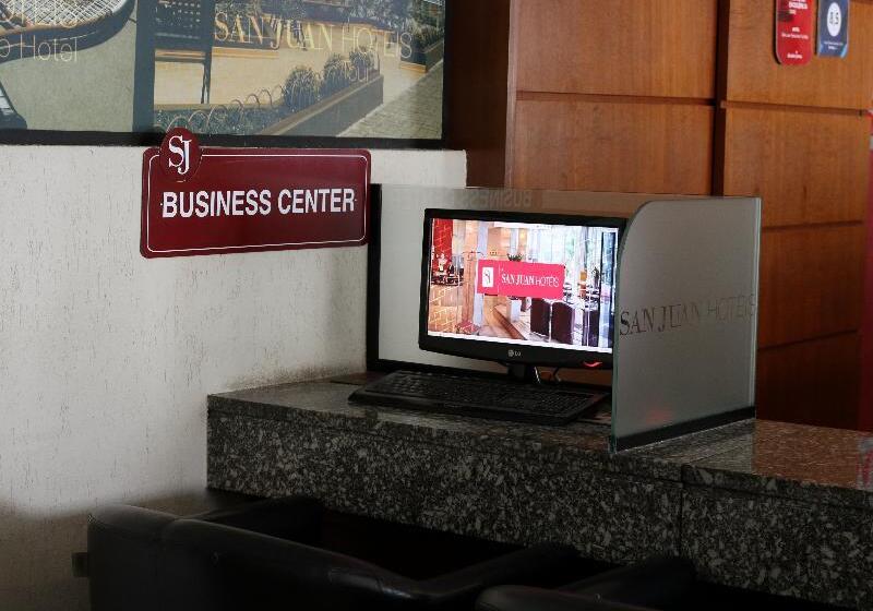 בית מלון כפרי Sj Executive   San Juan Curitiba