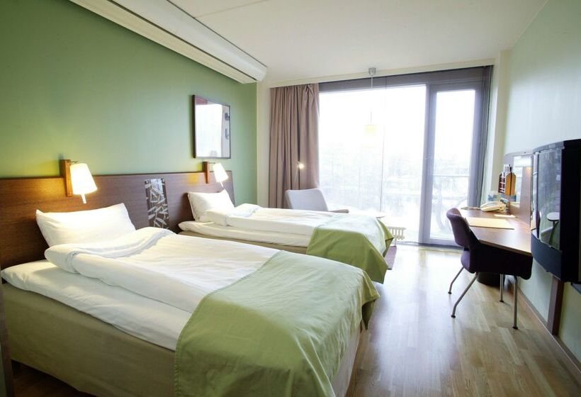 هتل Scandic Linkoping City