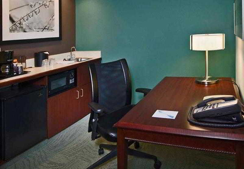 هتل Springhill Suites Raleighdurham Airport/research Triangle Park