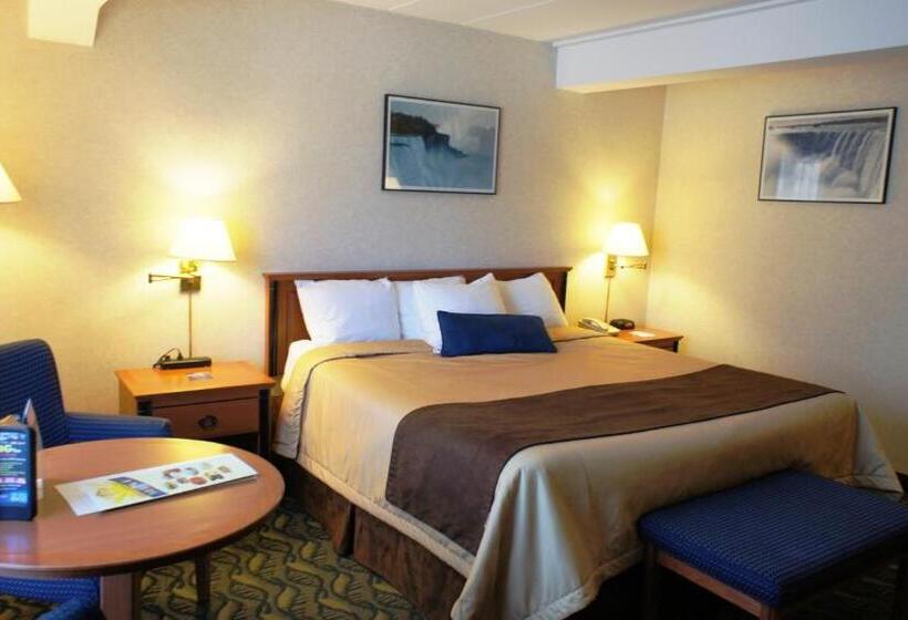 هتل Travelodge By Wyndham Niagara Falls At The Falls