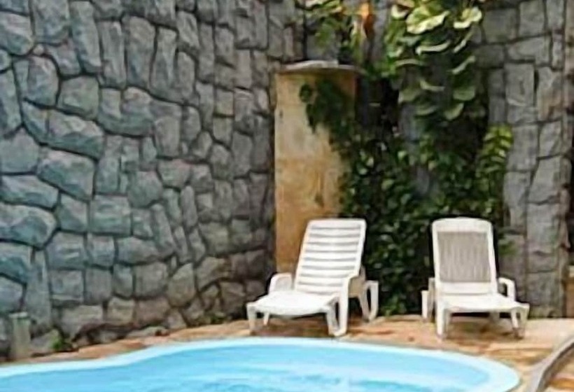 اقامتگاه Rede Andrade Coimbra