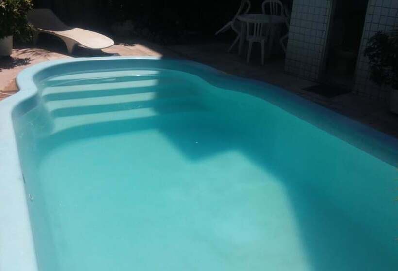 اقامتگاه Rede Andrade Coimbra