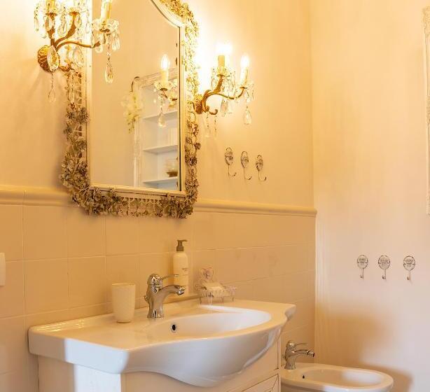 تختخواب و صبحانه Villa La Preziosa