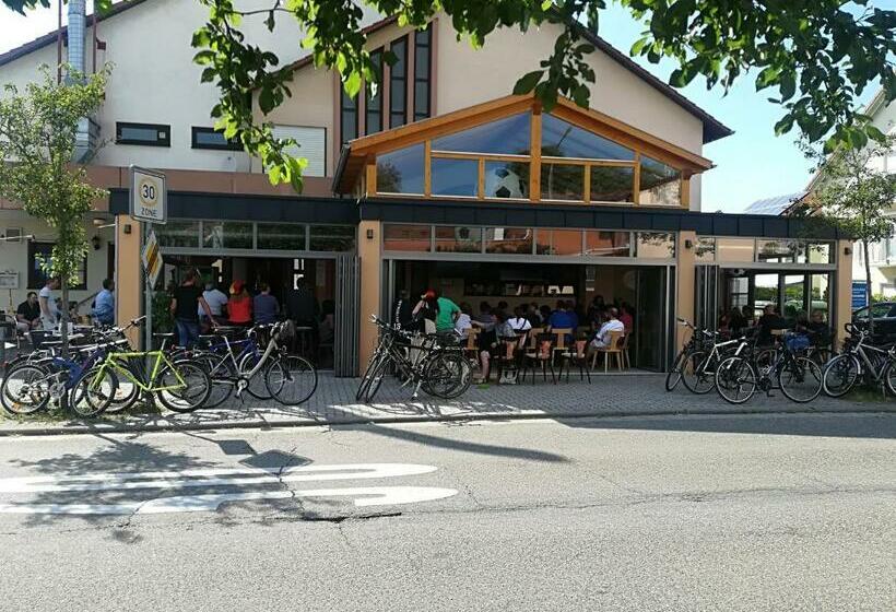 ホテル Brauhaus Fröschl