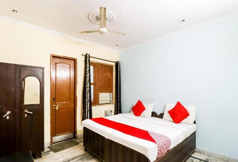 Hotel Flagship Maurya Residency
