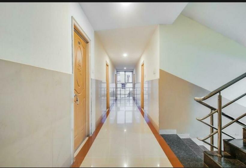 酒店 Sri Ganesh Swathi Residency By Wb Inn