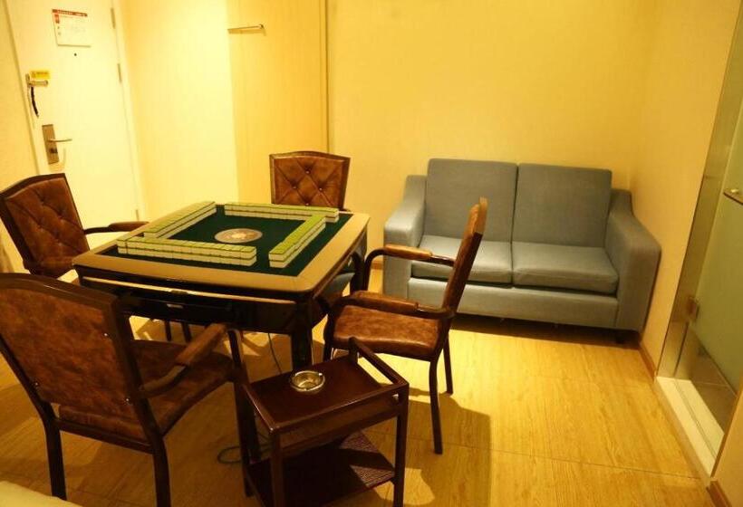בית מלון כפרי 7days Inn Neijiang Longchang Xinhua Street Branch