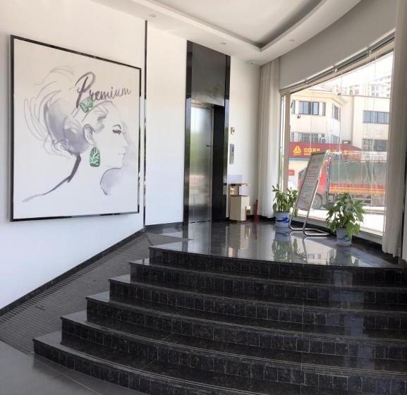 فندق 7days Premium Nanchang Liantang Yingbin Middle Avenue Xiaolan Industrial Park Branch