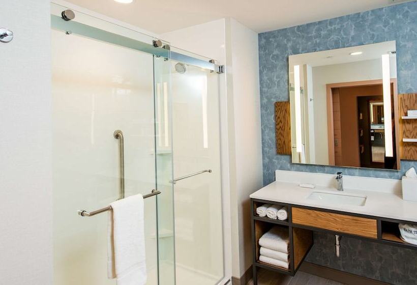 هتل Hilton Garden Inn Moncton, Nb