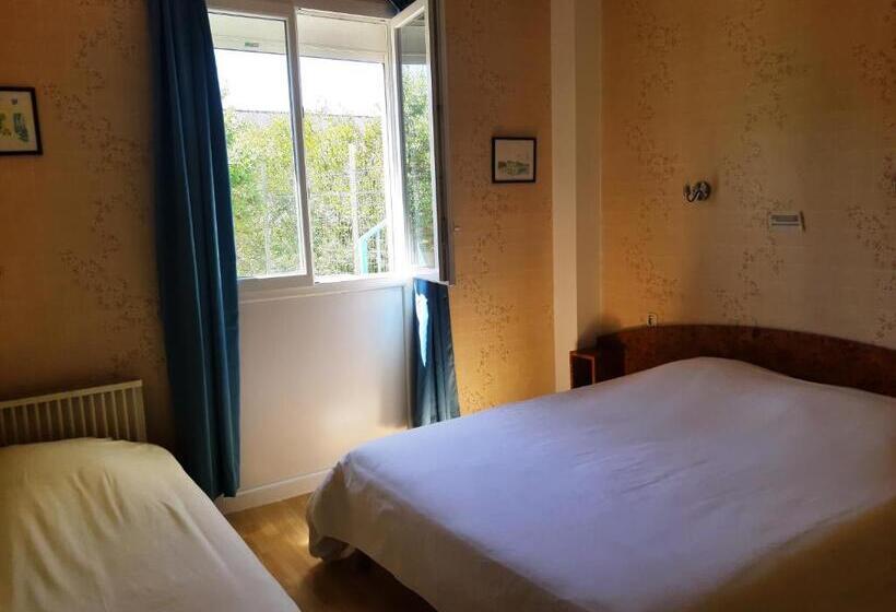 酒店 Home Des Pins Sarl