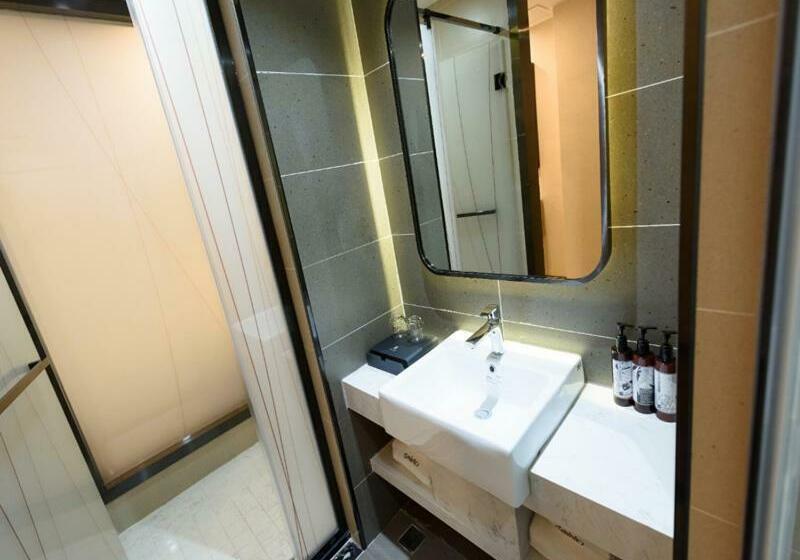 Hotel Up And In Sichuan Mianyang Sena Sunshine High Speed Railway Station