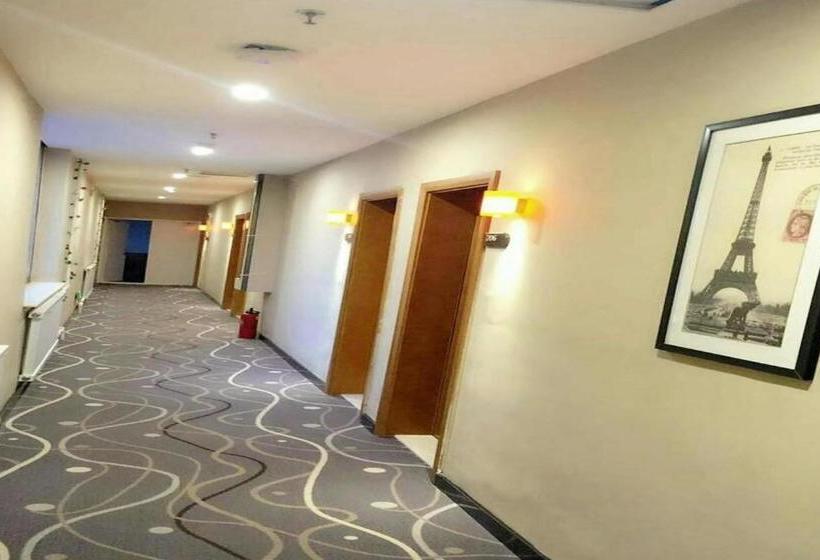 בית מלון כפרי 7 Days Premium Dalian Zhuanghe Huanghai Avenue