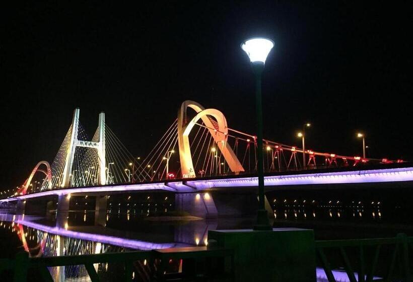 فندق 7days Inn Hanzhong Tianhan Avenue South Station