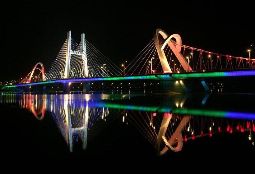 فندق 7days Inn Hanzhong Tianhan Avenue South Station