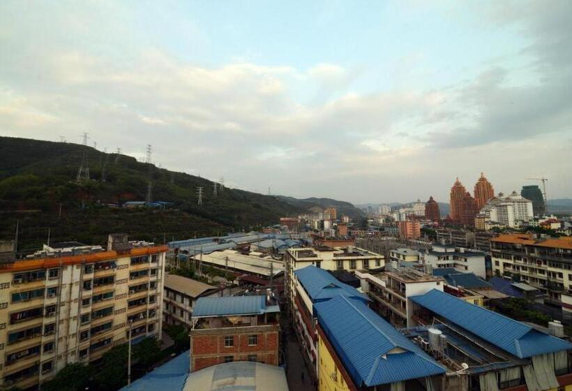 هتل 7days Inn Xishuangbanna Gaozhuang West Shuangjing