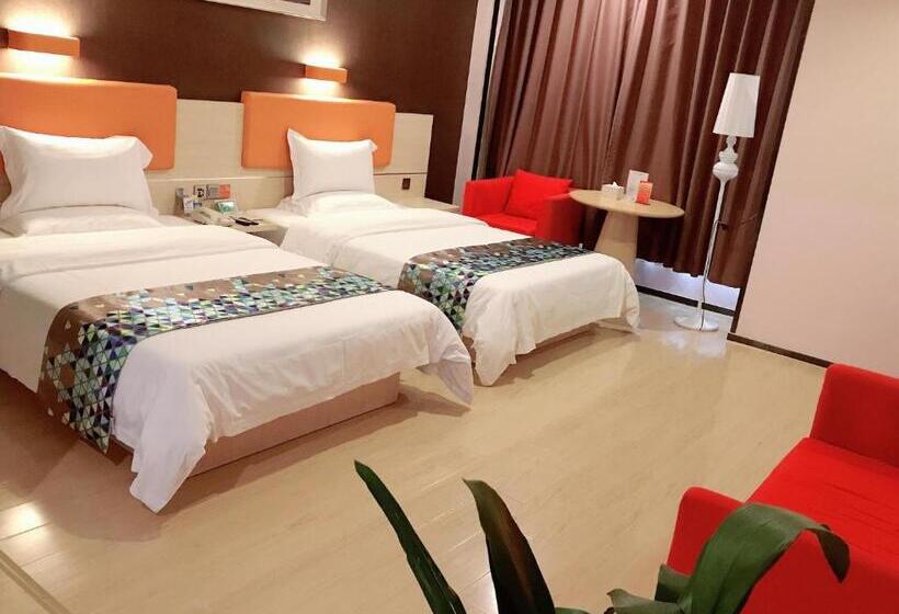 Hotel 7days Premium Deyang Shifang Square Branch