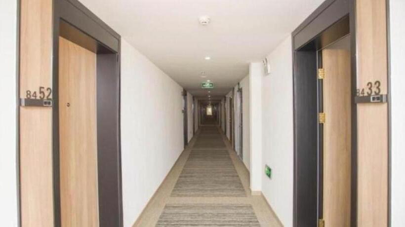 בית מלון כפרי Greentree Inn Express Taizhou Jiangyan Hardware City