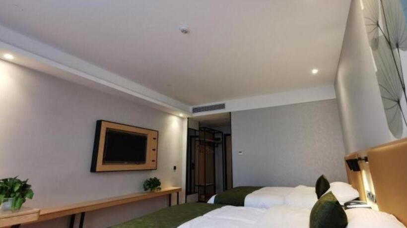 هتل Greentree Inn Ganzhou Gan County Bus Station