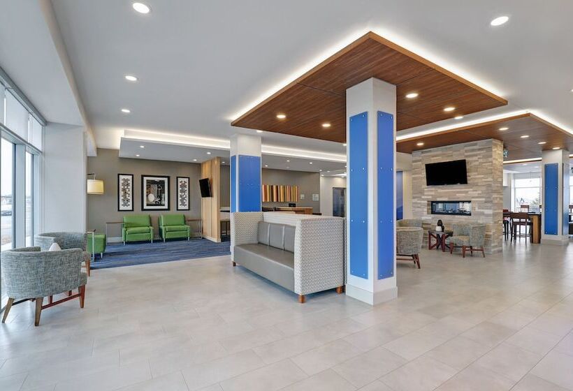 בית מלון כפרי Holiday Inn Express & Suites   Port Elgin