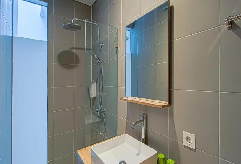 هتل M Studio Karawaci