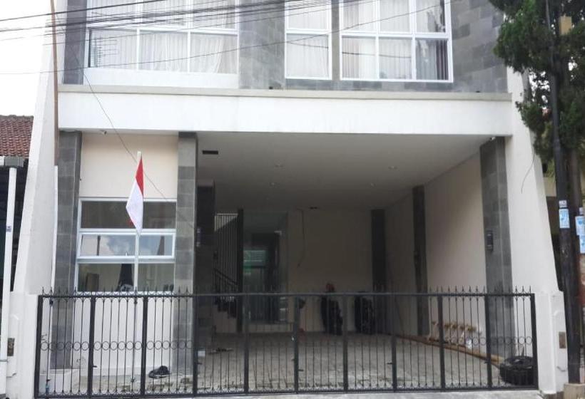 فندق Reddoorz Syariah Near Unsoed