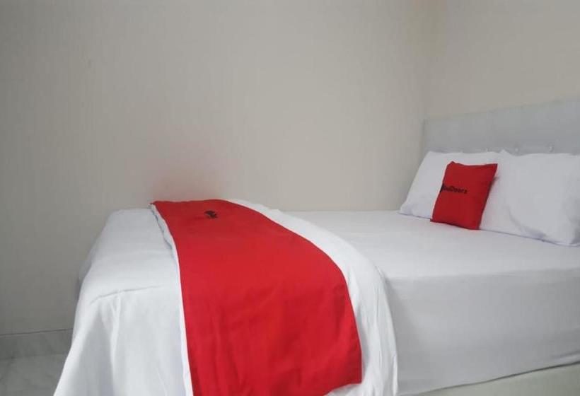 فندق Reddoorz Syariah Near Unsoed