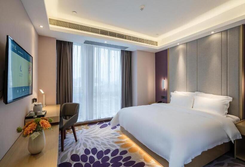 Lavande Hotel Luzhou Wanda Plaza Southwest Commercial City