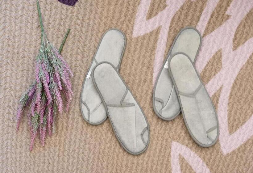 Lavande Hotel Luzhou Wanda Plaza Southwest Commercial City