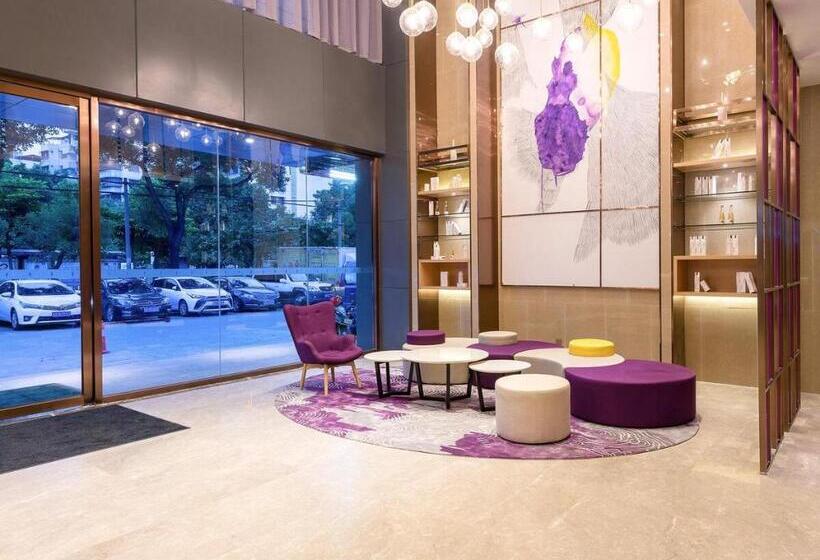 Lavande Hotel Qingyuan Municipal Government New Town Bus Station