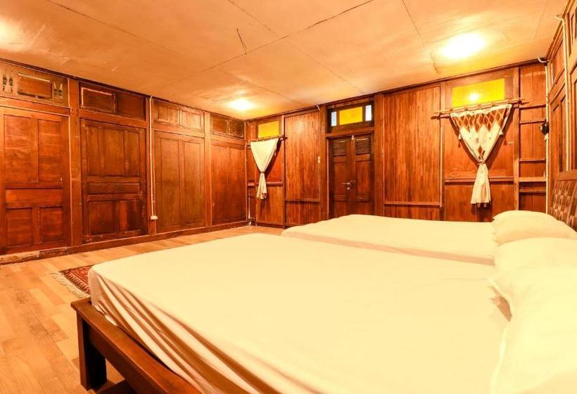 هاستل Griya Tembi