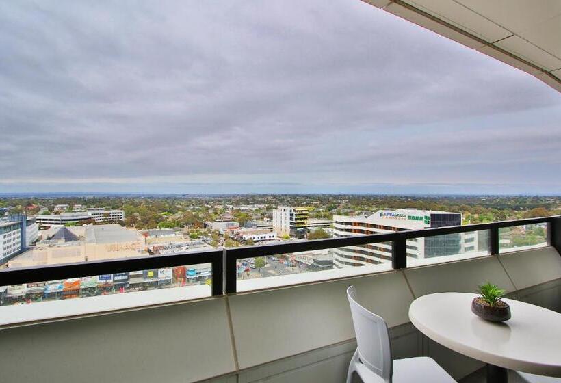 Domi Serviced Apartments