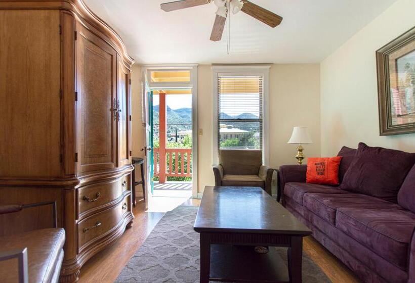 Eldorado Suites