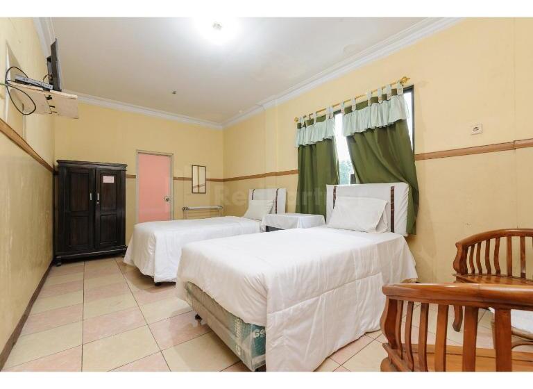 هتل Al Hakim Syariah Redpartner