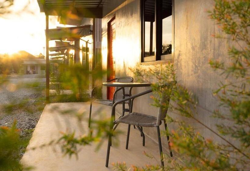 هتل Malinee Resort