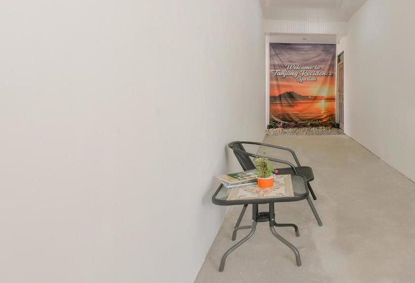 هتل Oyo 3315 Tanjung Residence Syariah