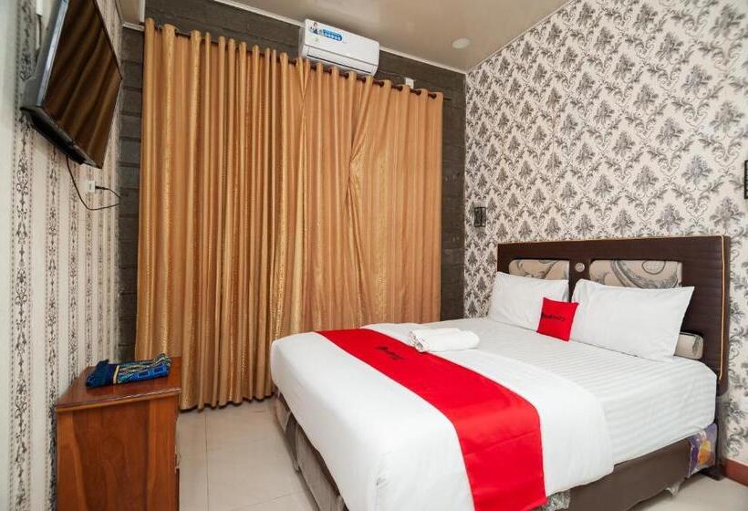 هتل Reddoorz Syariah At Bumi Siliwangi Residence Padang