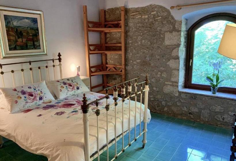 بنسيون Collina Blu