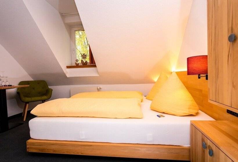 Wohlfühlhotel Im Schlosspark   Self Checkin