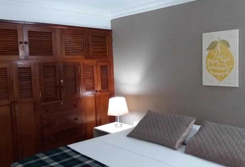 تختخواب و صبحانه Conforta Spa