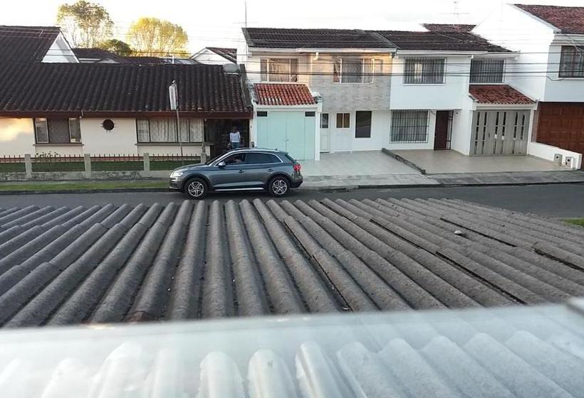 تختخواب و صبحانه Conforta Spa