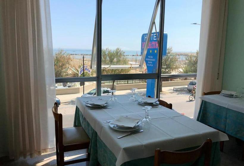 فندق International