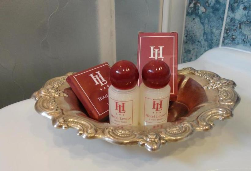 فندق Levico