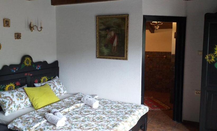 پانسیون Casa Soseco